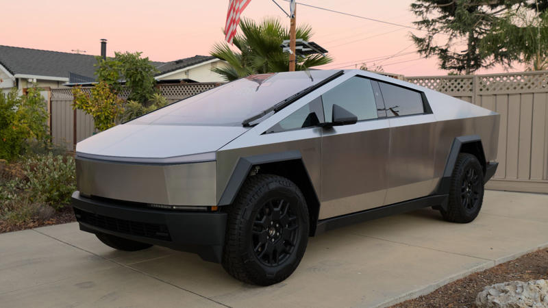 3. Tesla Cybertruck 1. Hummer H2, 2. BMW X6, 3. Tesla Cybertruck, 4. Dodge Challenger Hellcat, 5. Toyota Prius, 6. Jeep Wrangler 4xe, 7. Smart Fortwo, 8. Cadillac Escalade, 9. Ford Mustang EcoBoost, 10. Nissan Juke, 11. Dodge Ram TRX, 12. Tesla Model X, 13. Toyota C-HR, 14. GMC Hummer EV, 15. Lincoln MKT, 16. Mercedes-Benz G-Class, 17. BMW 7 Series (2023 redesign), 18. Pontiac Aztek, 19. Chevrolet SSR, 20. Lamborghini Urus