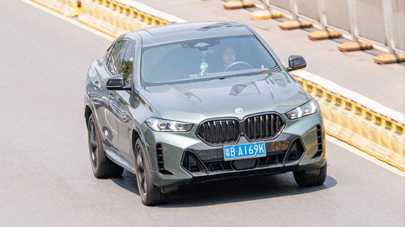 2. BMW X6 1. Hummer H2, 2. BMW X6, 3. Tesla Cybertruck, 4. Dodge Challenger Hellcat, 5. Toyota Prius, 6. Jeep Wrangler 4xe, 7. Smart Fortwo, 8. Cadillac Escalade, 9. Ford Mustang EcoBoost, 10. Nissan Juke, 11. Dodge Ram TRX, 12. Tesla Model X, 13. Toyota C-HR, 14. GMC Hummer EV, 15. Lincoln MKT, 16. Mercedes-Benz G-Class, 17. BMW 7 Series (2023 redesign), 18. Pontiac Aztek, 19. Chevrolet SSR, 20. Lamborghini Urus