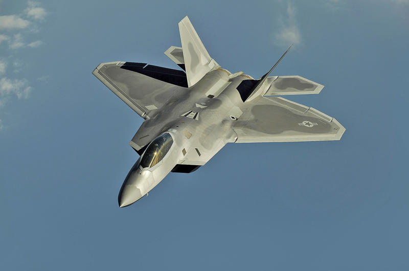3: Lockheed Martin F-22 Raptor 10: Sukhoi Su-57 ‘Felon’, 9: Boeing X-32, 8: Chengdu J-20, 7: Lockheed F-117 Nighthawk, 6: Boeing Bird of Prey, 5: Northrop/McDonnell Douglas YF-23, 4: Lockheed Martin F-35 Lightning II, 5: Lockheed Martin F-35 Lightning II, 3: Lockheed Martin F-22 Raptor, 2: Northrop B-2 Spirit, 1: Northrop B-21 Raider