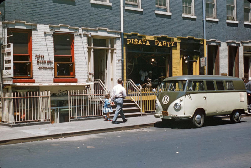 Golden age, Internal rivalries, The rich people’s car, Dazed and confused