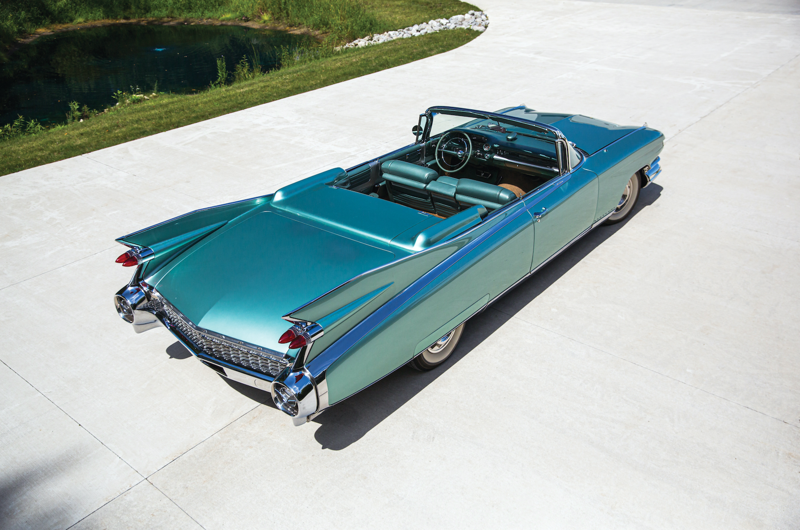 Cadillac Eldorado Mk4 (cont.) Bringing up the rear, 1. Tucker Torpedo (1948), Tucker Torpedo (cont.), 2. Volkswagen Beetle (1945-2003), Volkswagen Beetle (cont.), 3. Chevrolet Bel Air Mk2 (1955-’57), Chevrolet Bel Air Mk2 (cont.), 4. Facel Vega HK500 (1959-’62), Facel Vega HK500 (cont.), 5. Cadillac Eldorado Mk4 (1959-’60), Cadillac Eldorado Mk4 (cont.), 6. Chevrolet El Camino Mk1 (1959-’60), Chevrolet El Camino Mk1 (cont.), 7. Lincoln Continental Mk3 Convertible (1959-’60), Lincoln Continental Mk3 Convertible (cont.), 8. Chevrolet Corvette C1 (1953-’62), Chevrolet Corvette C1 (cont.), 9. Dodge Polara Mk1 (1960-’61), Dodge Polara Mk1 (cont.), 10. Plymouth Valiant Mk1 (1960-’62), Plymouth Valiant Mk1 (cont.), 11. Ford Cortina Mk1 (1962-’66), Ford Cortina Mk1 (cont.), 12. Rover P6 (1963-’77), Rover P6 (cont.), 13. Ford Mustang Mk1 (1964-’73), Ford Mustang Mk1 (cont.), 14. Mazda Cosmo 110S (1967-’72), Mazda Cosmo 110S (cont.), 15. Mercury Cougar Mk1 (1967-’70), Mercury Cougar Mk1 (cont.), 16. Range Rover Mk1 (1969-’94), Range Rover Mk1 (cont.), 17. Dodge Charger Mk2 (1968-’70), Dodge Charger Mk2 (cont.), 18. Ford Cortina Mk3 (1969-’76), Ford Cortina Mk3 (cont.), 19. Hillman Avenger Mk1 (1970-’79), Hillman Avenger Mk1 (cont.), 20. Vauxhall Firenza (1971-’75), Vauxhall Firenza (cont.), 21. Mercedes-Benz 116-series S-Class (1972-’80), Mercedes-Benz 116-series S-Class (cont.), 22. Lancia Stratos (1973-’78), Lancia Stratos (cont.), 23. Lamborghini Countach (1974-’90), Lamborghini Countach (cont.), 24. Maserati Khamsin (1974-’82), Maserati Khamsin (cont.), 25. Pontiac Firebird Trans Am Mk2 (1970-’81), Pontiac Firebird Trans Am Mk2 (cont.), 26. Porsche 911 (1974-’89), Porsche 911 (cont.), 27. Ferrari Testarossa (1984-’91), Ferrari Testarossa (cont.), 28. Maserati 3200GT (1998-2002), Maserati 3200GT (cont.), 29. BMW Z8 (1998-2003), BMW Z8 (cont.)