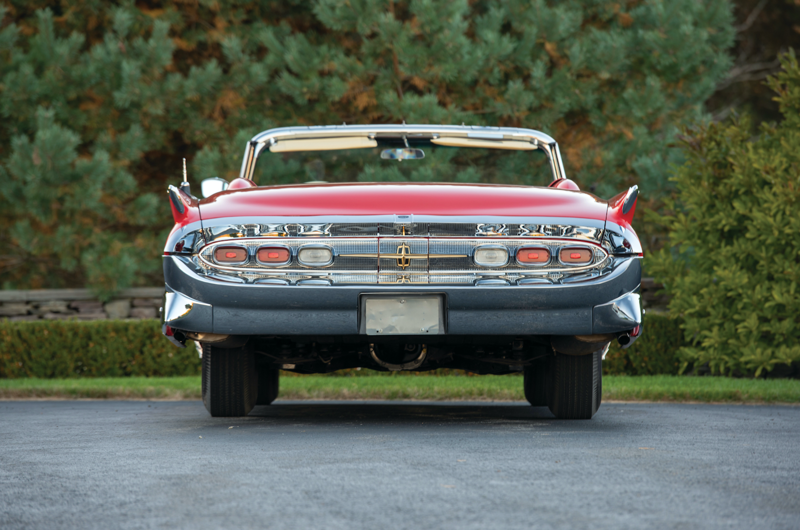 Lincoln Continental Mk3 Convertible (cont.) Bringing up the rear, 1. Tucker Torpedo (1948), Tucker Torpedo (cont.), 2. Volkswagen Beetle (1945-2003), Volkswagen Beetle (cont.), 3. Chevrolet Bel Air Mk2 (1955-’57), Chevrolet Bel Air Mk2 (cont.), 4. Facel Vega HK500 (1959-’62), Facel Vega HK500 (cont.), 5. Cadillac Eldorado Mk4 (1959-’60), Cadillac Eldorado Mk4 (cont.), 6. Chevrolet El Camino Mk1 (1959-’60), Chevrolet El Camino Mk1 (cont.), 7. Lincoln Continental Mk3 Convertible (1959-’60), Lincoln Continental Mk3 Convertible (cont.), 8. Chevrolet Corvette C1 (1953-’62), Chevrolet Corvette C1 (cont.), 9. Dodge Polara Mk1 (1960-’61), Dodge Polara Mk1 (cont.), 10. Plymouth Valiant Mk1 (1960-’62), Plymouth Valiant Mk1 (cont.), 11. Ford Cortina Mk1 (1962-’66), Ford Cortina Mk1 (cont.), 12. Rover P6 (1963-’77), Rover P6 (cont.), 13. Ford Mustang Mk1 (1964-’73), Ford Mustang Mk1 (cont.), 14. Mazda Cosmo 110S (1967-’72), Mazda Cosmo 110S (cont.), 15. Mercury Cougar Mk1 (1967-’70), Mercury Cougar Mk1 (cont.), 16. Range Rover Mk1 (1969-’94), Range Rover Mk1 (cont.), 17. Dodge Charger Mk2 (1968-’70), Dodge Charger Mk2 (cont.), 18. Ford Cortina Mk3 (1969-’76), Ford Cortina Mk3 (cont.), 19. Hillman Avenger Mk1 (1970-’79), Hillman Avenger Mk1 (cont.), 20. Vauxhall Firenza (1971-’75), Vauxhall Firenza (cont.), 21. Mercedes-Benz 116-series S-Class (1972-’80), Mercedes-Benz 116-series S-Class (cont.), 22. Lancia Stratos (1973-’78), Lancia Stratos (cont.), 23. Lamborghini Countach (1974-’90), Lamborghini Countach (cont.), 24. Maserati Khamsin (1974-’82), Maserati Khamsin (cont.), 25. Pontiac Firebird Trans Am Mk2 (1970-’81), Pontiac Firebird Trans Am Mk2 (cont.), 26. Porsche 911 (1974-’89), Porsche 911 (cont.), 27. Ferrari Testarossa (1984-’91), Ferrari Testarossa (cont.), 28. Maserati 3200GT (1998-2002), Maserati 3200GT (cont.), 29. BMW Z8 (1998-2003), BMW Z8 (cont.)