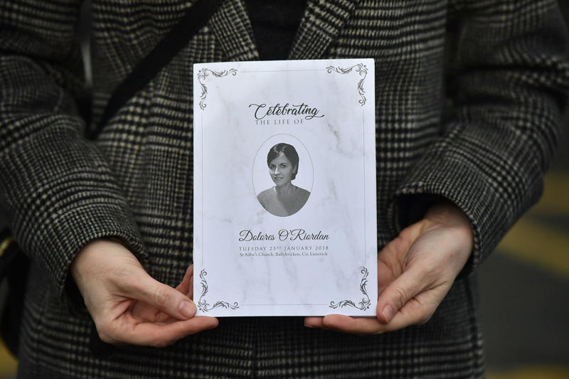 A painful loss, 'Zombie', 'Zombie' marked half of her life, A tragic life on many levels, Early rise to fame, A song of commitment, 'Linger', They swept North America, Not as big in the UK, Two solo albums, A complicated childhood, She was abused as a child, ‘You think it's your fault. You bury it.’, Anorexia, depression, excesses..., Tried to take her own life, Mother of 3 children, Fateful 2018, Alc0h0l poisoning