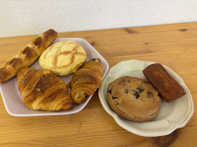 ・店内で焼くパンやスイーツ, ・注文してびっくり, ・全種食べてみて感動, ・最も感動した一品, ・人気菓子のジェネリック版も, ・パンも全種美味しい