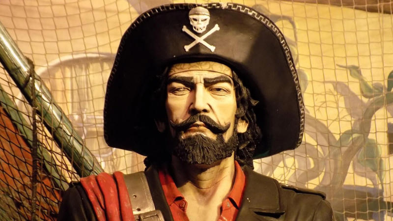 A Pirates Life 1. Laurens de Graaf, 2. William Dampier, 3. Jose Gaspar, 4. Black Caesar, 5. John Julian, 6. Bartholomew Sharp, 7. Edward Jordan, 8. Jack Anderson, 9. Victual Brothers, 10. Kazimierz Lux, 1. Blackbeard, 2. Ching Shih, 3. Captain Kidd, 4. Anne Bonny, 5. Mary Read, 6. Sir Francis Drake, 7. Black Sam Bellamy, 8. The Barbarossa Brothers, 9. Henry Morgan, 10. Calico Jack