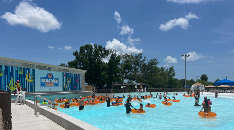 A big investment for Sun Splash, All about the waves, More about the Sun Splash wave pool, Grand opening, ‘dive-in movies’ planned, Tickets, deals for Paradise Cove Wave Pool at Sun Splash