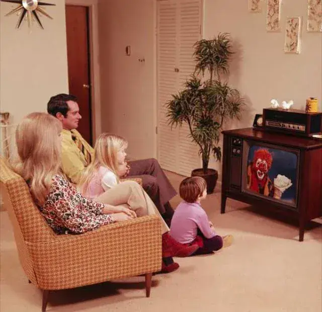 1. TV Was a Big Deal 1. TV Was a Big Deal, 2. Life Before the Internet, 3. The Magic of Radio, 4. Lava Lamps, 5. Listening to The Beatles Non-Stop, 6. The Importance of the Family Car, 7. Drive-In Movies Were a Thing, 8. School Dances Were Major Events, 9. The Civil Rights Movement, 10. Glamorous Hollywood Stars, 11. The Thrill of Hitchhiking, 12. Telephones with Rotary Dials, 13. Cultural Shifts in Fashion