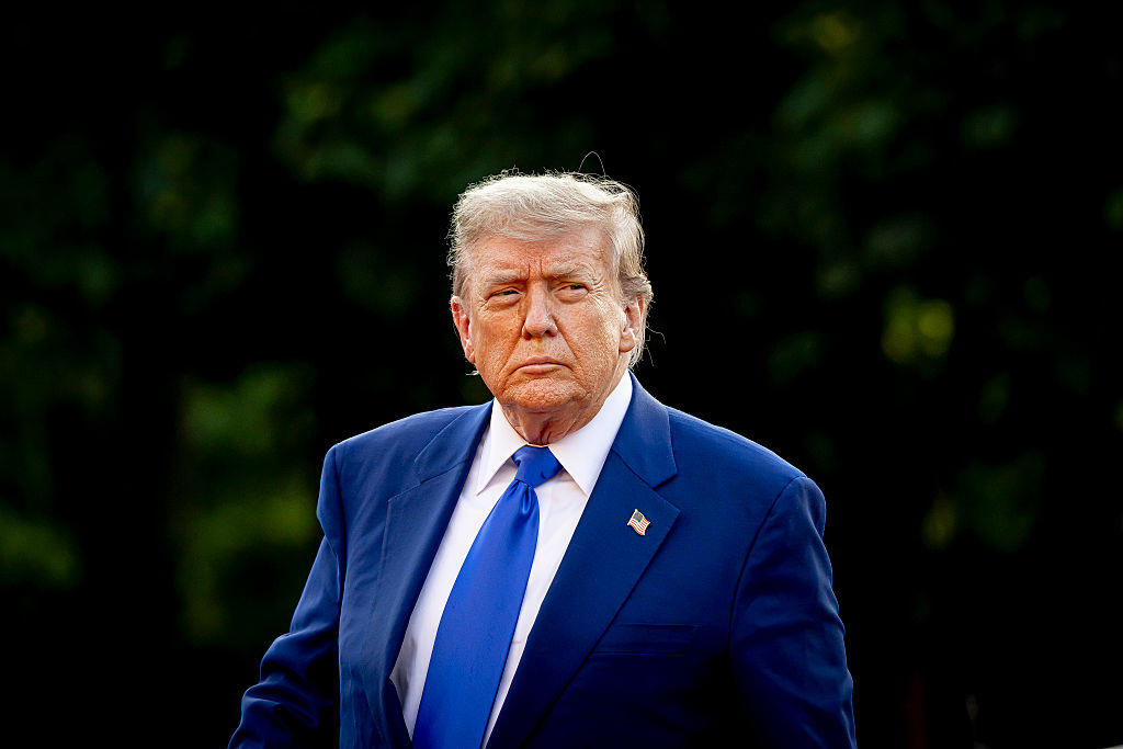 Musk launches political party, Tesla's stock plummets, In response to the new budget bill, "Big Beautiful Bill", A poll on X, Giving a voice to the "middle 80%", Trump mocks the third party, Musk is a "train wreck", says Trump, Former allies, Musk leaves Doge to turn Tesla around, Musk says national debt will rise by 00 billion, Mobilizing DOGE against Musk?, Exasperation mounts among Tesla shareholders, A 50% drop for Tesla, Tesla's share price fell again by almost 7%