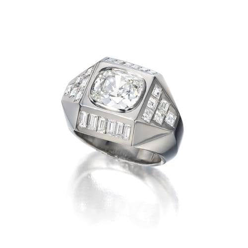 How do I know what engagement ring they will like?, How and where can I design my own ring? , I want a really bespoke ring. Where do I go?, What if they don’t like it?, Do I have to go for a platinum ring? , Is it okay to buy vintage? , How much should I spend?
