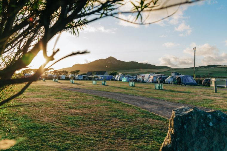 Rhosson Campsite, Oaklea Camping and Glamping Park, Rhosson Ganol Caravan and Camping Park, Keeston Camping, Celtic Camping, The Begelly Arms, Glan-Y-Mor Camping, Grass Roots Caravan and Glamping, Llys-y-frân Lakeview Campsite, Lleithyr Farm Holiday Park, New Park Landshipping, Broadway Campsite