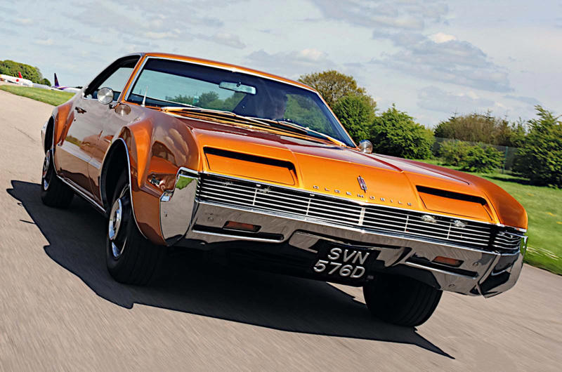 4. 1966 Oldsmobile Toronado (385PS/380bhp) 1. 1907 Christie GP car (130PS/128bhp), 2. 1924 Miller 122 race car (200PS/197bhp), 3. 1929 Cord L-29 (127PS/125bhp), 4. 1966 Oldsmobile Toronado (385PS/380bhp), 5. 1970 Cadillac Eldorado Mk8 (400PS/395bhp), 6. 1970 Citroën SM (172PS/170bhp), 7. 1979 Saab 900 turbo (145PS/143bhp), 8. 1983 Audi 200 Turbo (220PS/217bhp), 9. 1984 Saab Turbo 16 Aero (175PS/173bhp), 10. 1985 Citroën CX25 GTi Turbo 2 (169PS/167bhp), 11. 1986 Lancia Thema 8.32 (215PS/212bhp), 12. 1987 Shelby Charger GLH-S (175PS/173bhp), 13. 1989 Ford Taurus SHO (220PS/217bhp), 14. 1989 Vauxhall/Opel Astra GTE 16v (150PS/148bhp), 15. 1990 Mitsubishi GTO (FWD) (300PS/295bhp), 16. 1991 Volkswagen Corrado VR6 (190PS/187bhp), 17. 1991 Volkswagen Golf VR6 (176PS/174bhp), 18. 1993 Cadillac Allanté (295PS/291bhp), 19. 1993 Alfa Romeo 164 Quadrifoglio Verde (232PS/229bhp), 20. 1993 Saab 9000 2.3 Turbo Aero (225PS/222bhp), 21. 1995 Honda Integra Type R (200PS/197bhp)