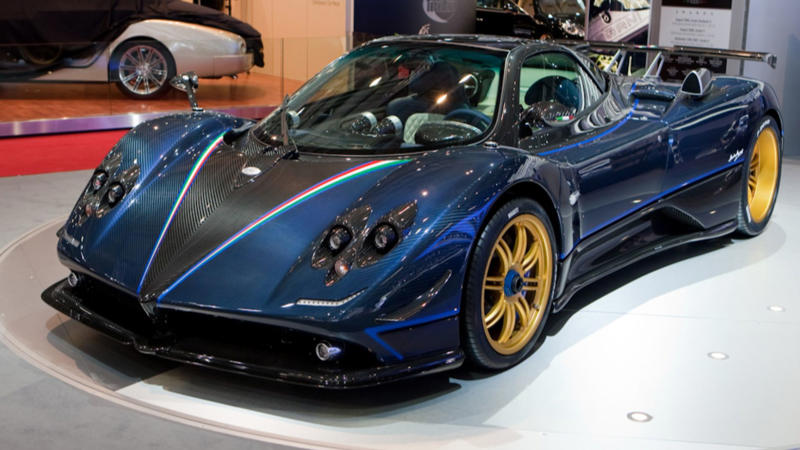 1. Ferrari, 2. Porsche, 3. Bentley, 4. Lamborghini, 5. Rolls-Royce, 6. Aston Martin, 7. McLaren, 8. Maserati, 9. Mercedes-Benz, 10. Bugatti Chiron, 11. Land Rover, 12. Lincoln, 14. Audi, 15. Tesla, 16. Koenigsegg, 17. Pagani, 18. Lexus, 19. Genesis, 20. Alfa Romeo