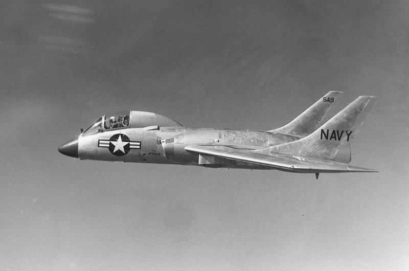10: Tupolev Tu-104, 9: de Havilland Comet, 8: Gloster Meteor, 7: Vought F7U Cutlass, 6: C-87 Liberator Express, 5: Latécoère 631, 4: Vought F-8 Crusader, 3: Supermarine Scimitar, 2: Republic F-105 Thunderchief, 1: Yokosuka MXY-7 Ohka