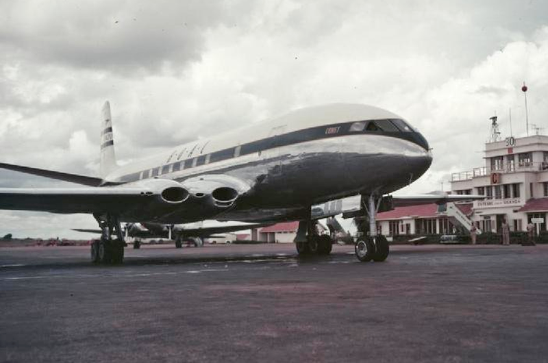 10: Tupolev Tu-104, 9: de Havilland Comet, 8: Gloster Meteor, 7: Vought F7U Cutlass, 6: C-87 Liberator Express, 5: Latécoère 631, 4: Vought F-8 Crusader, 3: Supermarine Scimitar, 2: Republic F-105 Thunderchief, 1: Yokosuka MXY-7 Ohka