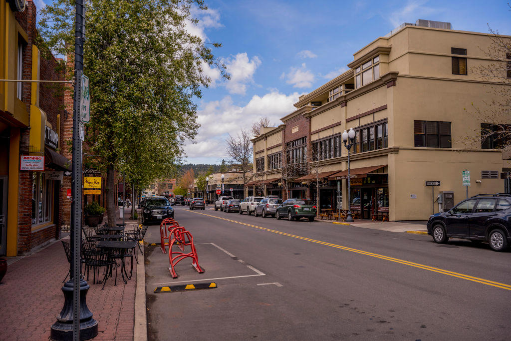 10 – Sunnyvale, California, 9 – Westminster, Colorado, 8 – Sioux Falls, South Dakota, 7 – Cary, North Carolina, 6 – Santa Clara, California, 5 – Carmel, Indiana, 4 – Bellevue, Washington, 3 – Seattle, Washington, 2 – Richmond, Virginia, 1 – Bend, Oregon