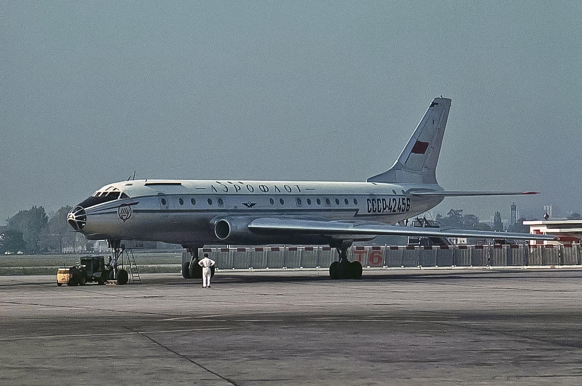 10: Tupolev Tu-104, 9: de Havilland Comet, 8: Gloster Meteor, 7: Vought F7U Cutlass, 6: C-87 Liberator Express, 5: Latécoère 631, 4: Vought F-8 Crusader, 3: Supermarine Scimitar, 2: Republic F-105 Thunderchief, 1: Yokosuka MXY-7 Ohka