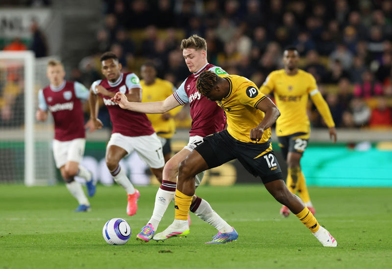 Latest transfer news headlines, Man Utd in talks over double midfielder deal, Tottenham still hopeful over Gibbs-White, Arsenal to make Eze bid, Madueke set for Arsenal medical, Gyokeres to Arsenal deal 'absolutely on', Maresca confirms Madueke deal, Arsenal eye Eze alternative, Newcastle sign Elanga, Gyokeres due back at Sporting, Real sell one more, Real considering huge bid for Liverpool star, Petrovic deal agreed, Woltemade offer knocked back, Liverpool considering Gordon, Bayern make Diaz offer, Liverpool to open Ekitike talks, Benfica want 50% of Felix, Antony nearing Man Utd exit, Bissouma to Fener?, United ready to gazump Gala, Jackson not untouchable, Propper set for Twente return, Rohl set for stunning Sheff Wednesday comeback, Aubameyang in line for Marseille return, Rodrygo to Arsenal update, Munoz 'open' to Crystal Palace exit, Madueke medical, Chelsea in advanced talks for £25m deal, Gibbs-White to Tottenham twist, Kudus explains Spurs decision, Will Noni Madueke play in Club World Cup final?, Crystal Palace seal Borna Sosa deal, Wissa bid rejected, Spurs remain interested, DONE DEAL, Rashford to Barcelona latest, Rodrygo asking price, Jackson could leave Chelsea, Henderson to join Brentford, Why Arsenal want Madueke, Romero decision, Kudus shirt number, Arsenal to sign Madueke, Trossard agrees terms, Gibbs-White medical today, Madueke set for Arsenal medical, Tottenham sign Kudus, Madueke to Arsenal, here we go!, Spurs announce Kudus, Luton land Wells, Barcelona set Casado price, Fishel leaves Chelsea, Real agree Carreras deal, Exeter loan Palace keeper, Sainz set for Porto, Cresswell signs for Stoke, ICYMI: Arsenal set to smash women's world-record transfer fee, Forest table Wissa offer amid Spurs interest, Elliot 'certain' to leave Liverpool his summer, Konate Real's top target, Brighton could sell Ferguson, Arsenal dealt blow in Rodrygo pursuit, Gibbs-White having Spurs medical tomorrow, Arsenal break world record for Liverpool's Smith, DONE DEAL, Barca not fully sold on Rashford, Ronaldo wants Rudiger at Al Nassr, Dalot gets United No 2 shirt, Gibbs-White to Spurs 'accelerating quickly', City youngster joins Leverkusen, Arsenal fans start #NoToMadueke petition, De Zerbi wants Auba Marseille return, Penders set for Strasbourg loan, Spurs turn attention to Gibbs-White, Arsenal handed new Rodrygo boost, Arsenal to make contact for Eze deal, Petrovic agreement close, Mosquera 'future in limbo', Rodrygo told Real Madrid exit is likely, Cunha reveals pride at Man Utd shirt number decision, Benfica eye Joao Felix return, Arteta and Berta react to Norgaard transfer, Norgaard reveals Raya talks, Man United reveal plan for new signing, Arsenal confirm Norgaard signing, DONE DEAL, Tottenham get surprise Mohammed Kudus boost, Gyokeres twist, Henderson statement, DONE DEAL, New Arsenal signings train, Chelsea prize money, Henderson leaves Ajax, Roma target Mavropanos, Parma target Arsenal midfielder