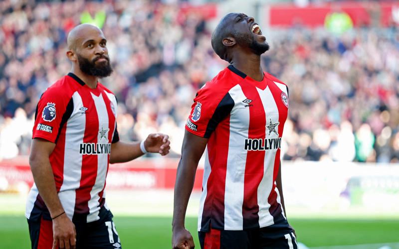 Latest transfer news headlines, Hugo Ekitike transfer request, Arsenal win race for Wright, Osimhen latest, Gyokeres message, Man City snap up Nypan, Man Utd submit third Mbeumo bid, AC Milan target Hojlund, DONE DEAL, DONE DEAL: Man City confirm Sverre Nypan, West Ham Walker-Peters talks confirmed, West Ham enquire for Grealish, West Ham in talks with Walker-Peters, Man Utd expect Mbeumo bid to be accepted, Mbeumo to Man Utd latest, Man Utd submit £70m third Mbeumo bid, Luton set to land Spurs keeper, Who is Olivia Smith? Arsenal's world-record signing, Jovic in line for La Liga return, Napoli after Milinkovic-Savic, PSV sign Plea, ICYMI: Koroma joins Orient, Newcastle Wissa interest throws Mbeumo to Man Utd in doubt, Juve pushing for Sancho, Inter after Lookman, Charlton land Apter, Newcastle interested in Wissa, Liverpool launch Ekitike bid, Inside Milambo to Brentford, Bayern make second Woltemade bid, Newcastle leave Ekitike talks, Smith joins Arsenal in world record move, Isak 'ready' for Liverpool move, Bournemouth hold firm on Zabarnyi, King pens new Fulham deal, Irankunda completes Watford medical, Staniforth pens new Villa deal, Leeds reach Stach agreement, Arias set for Wolves medical, Chelsea make Rogers 'top target', Liverpool advance on Ekitike, West Ham register Tavernier interest, Juve hold Rashford interest, Roma bid for Rios, Sunderland eyeing midfielders, Garnacho's Premier League preference, Sunderland ready Mundle contract, Man Utd set Antony price tag, Liverpool in pole for Rodrygo, Real consider Vinicius sale, Liverpool make Ekitike approach, Man Utd eye stunning swap, Man Utd Mbeumo pursuit stalls, Fresh Gyokeres twist, Mac Allister turns down Bayern, Juventus pushing for Sancho, Milan interest in Mateta, Barcelona's new No10, Chelsea leading Hato race, Update on Liverpool pursuit of Isak, Man United keen on shock Chelsea swap, Sheringham: Rashford does not deserve Barcelona, Fulham keen on Nelson, Palace open to Trossard plus cash for Eze, United view sell-on clauses as possible PSR strategy, Man Utd lead Everton in Douglas Luiz race, City interested in Ter Stegen as Ederson replacement, Newcastle and Brighton consider £50m-rated Antony, Bellingham out for three months after surgery, Three Premier League sides eye Garnacho, Oriol Romeu to be released by Barca, Duran misses first day at Fenerbahce, Watford land Kjerrumgaard, Chelsea target shock Barcelona swoop, Messi finalising new Miami deal, Chelsea make O'Reilly enquiry, West Ham move for Harwood-Bellis, Miami closing in on De Paul, United must sell before they can meet Mbeumo asking price, Luongo on trial at Millwall, Marseille advance on Weah, Done deal! Bournemouth complete Petrovic move, Liverpool 'toying' with the idea of double striker spend, Watkins on Newcastle shortlist, Strasbourg close in on Chelsea pair, Real Madrid 'admire' Cole Palmer, Sunderland face competition for Granit Xhaka, Marseille close in on legend's son, Nottingham Forest drop fresh Gibbs-White hint, Graham Potter eyes City man, Aston Villa look to United for Rashford replacement, Moyes eyes Soucek reunion, United set for academy fire sale, No plans for Nico O'Reilly to leave City, Leeds look to Bundesliga reinforcements, Ashley Young to return to Watford?, Longstaff set for Leeds medical, Luis Diaz 'open' to Liverpool exit, More on Hutchinson