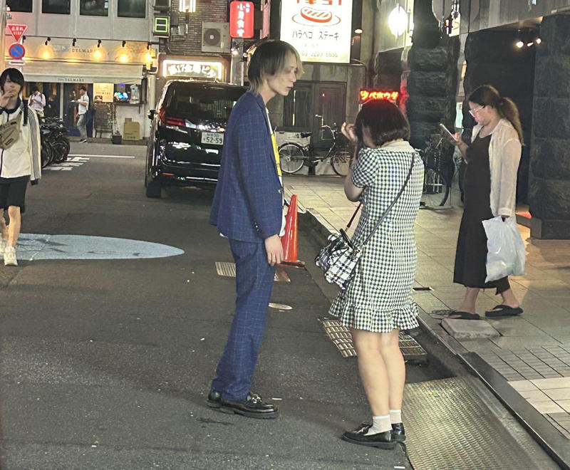 ホストクラブの「色恋営業」「バトル文化」が規制, 現役ホスト(24歳)の嘆き, 消えた「1000万player」の肩書きと「ラストソング」, 「風営法改正」前夜の歌舞伎町の様子は…, 「今月すっごい頑張った！」, 「ナンバーワン」から「オンリーワン」の時代へ