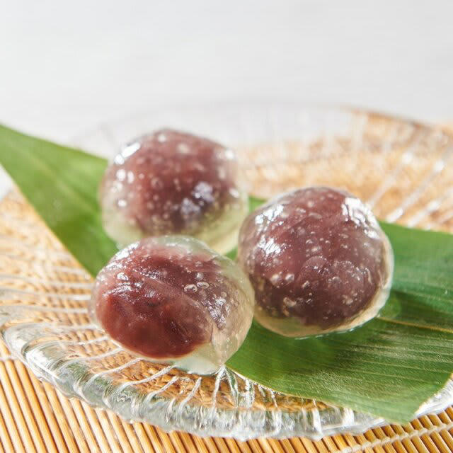 ①和涼白桃クリームあんみつ, ②山梨県産白桃杏仁豆腐, ③Dessertパルフェ パイン＆オレンジ, ④水まんじゅう3個入
