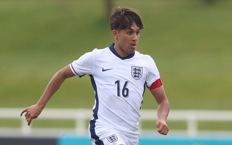 Latest transfer news headlines, Gyokeres update, Arsenal set to commence Nwaneri contract talks, DONE DEAL, Mosquera to Arsenal, Garnacho rejects Al Nassr move, West Ham target Liverpool duo, Spurs eye Esteve, Arsenal 'completing' Gyokeres move, Battle for Palhinha, Petrovic set for Bournemouth medical, Sunderland eye Ramsdale, Kiwior no longer part of Arteta's plans, Ferguson 'chooses' Roma, Bizot set for Villa, Arsenal set to commence Nwaneri contract talks, West Ham close in on new signing, Arsenal 'setback' in Gyokeres pursuit, Arsenal to Madueke update, Man Utd braced for Barca approach for Rashford, Spurs hope over Gibbs-White, Arsenal target Gyokeres as part of TRIPLE deal, Fenerbahce rule out move for Spurs midfielder, Garnacho rejects Al Nassr move, Totteham latest on Gibbs-White, Benfica target cut-price Joao Felix deal, Chelsea set Nkunku price, PSG want Fulham ‘crown jewel’, Carroll in shock Dagenham and Redbridge move, Arsenal and Chelsea move for Barcelona midfielder, Man Utd eye shock move for Chelsea star, Arsenal work on fresh Gyokeres deal, Konate rejects new Liverpool deal, What next for Gyokeres?, Gibbs-White absent from Forest friendly, DONE DEAL, Sporting issue Gyokeres statement, Kudus explains Spurs decision, Elanga excited after completing Newcastle transfer, Gyokeres update, Henderson to join Brentford, Zubimendi straight down to business, Mosquera returns to training, Wissa bid rejected, Spurs remain interested, Rodrygo asking price, Gittens shirt number theory, Nwaneri contract latest, DONE DEAL, Eze absence explained, Man Utd could hijack Galatasaray's Osimhen talks, Tottenham still hopeful over Gibbs-White deal, Newcastle prepare opening Gallagher bid, Mbeumo expected to join Man Utd next week, Grealish declares love for Man City, Bissouma tells Tottenham he wants to stay, Real Madrid weigh up huge bid for Liverpool star, Madueke lands back in England ahead of Arsenal medical, Chelsea offered hope over Donnarumma deal, Douglas Luiz wants Tottenham move as West Ham lodge loan bid, Man City join race for £34m-rated Wesley, Spurs expect Romero to stay this summer, Jackson is not untouchable at Chelsea, Juve agree fee for Sancho, Man Utd in talks over double midfielder deal, Tottenham still hopeful over Gibbs-White, Arsenal to make Eze bid, Madueke set for Arsenal medical, Gyokeres to Arsenal deal 'absolutely on', Maresca confirms Madueke deal, Arsenal eye Eze alternative, Newcastle sign Elanga, Gyokeres due back at Sporting, Real sell one more, Real considering huge bid for Liverpool star, Petrovic deal agreed, Woltemade offer knocked back, Liverpool considering Gordon, Bayern make Diaz offer, Liverpool to open Ekitike talks, Benfica want 50% of Felix, Antony nearing Man Utd exit, Bissouma to Fener?, United ready to gazump Gala, Jackson not untouchable, Propper set for Twente return, Rohl set for stunning Sheff Wednesday comeback, Aubameyang in line for Marseille return, Rodrygo to Arsenal update, Munoz 'open' to Crystal Palace exit, Madueke medical, Chelsea in advanced talks for £25m deal