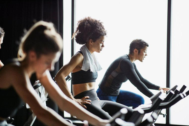 Exercise like you’re on holiday – in the early mornings and evenings, Drink water with ice – and consider electrolytes, Wear white, Rest, reduce intensity and manage expectations, Focus on the cool down, not the warm up