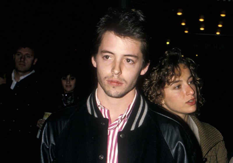 Johnny Depp and Winona Ryder, Brad Pitt and Juliette Lewis, Madonna and Sean Penn, Sylvester Stallone and Brigitte Nielsen, Goldie Hawn and Kurt Russell, Lisa Bonet and Lenny Kravitz, Matthew Broderick and Jennifer Grey, George Michael and Brooke Shields, Richard Gere and Cindy Crawford, Prince and Kim Basinger, Paula Abdul and Arsenio Hall, Mike Tyson and Robin Givens, Brad Pitt and Christina Applegate, Demi Moore and Emilio Estevez