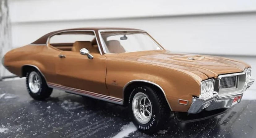 Buick GSX Stage 1 Plymouth Road Runner, Chevrolet Nova SS 396, Ford Mustang Boss 429, Chevrolet Chevelle SS 454 LS6, Dodge Super Bee, Plymouth GTX, Pontiac Firebird Trans Am 455, Pontiac GTO Judge, Oldsmobile 442 W-30, Buick GSX Stage 1, AMC Rebel Machine, Dodge Dart Sport 340, Mercury Cyclone Spoiler 429