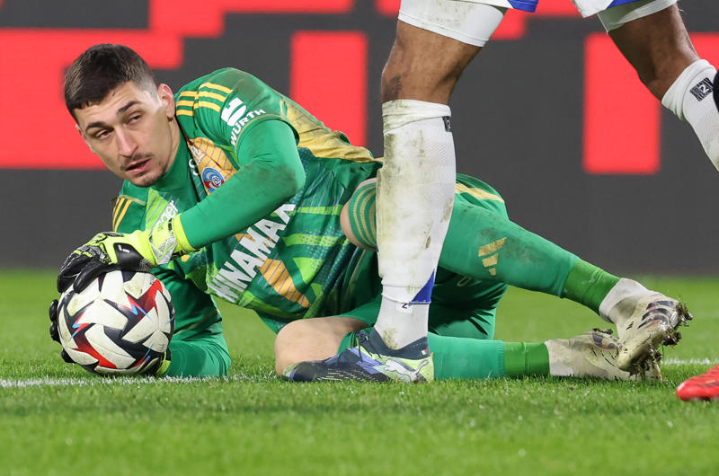 Latest transfer news headlines, Man Utd in talks over double midfielder deal, Tottenham still hopeful over Gibbs-White, Arsenal to make Eze bid, Madueke set for Arsenal medical, Gyokeres to Arsenal deal 'absolutely on', Maresca confirms Madueke deal, Arsenal eye Eze alternative, Newcastle sign Elanga, Gyokeres due back at Sporting, Real sell one more, Real considering huge bid for Liverpool star, Petrovic deal agreed, Woltemade offer knocked back, Liverpool considering Gordon, Bayern make Diaz offer, Liverpool to open Ekitike talks, Benfica want 50% of Felix, Antony nearing Man Utd exit, Bissouma to Fener?, United ready to gazump Gala, Jackson not untouchable, Propper set for Twente return, Rohl set for stunning Sheff Wednesday comeback, Aubameyang in line for Marseille return, Rodrygo to Arsenal update, Munoz 'open' to Crystal Palace exit, Madueke medical, Chelsea in advanced talks for £25m deal, Gibbs-White to Tottenham twist, Kudus explains Spurs decision, Will Noni Madueke play in Club World Cup final?, Crystal Palace seal Borna Sosa deal, Wissa bid rejected, Spurs remain interested, DONE DEAL, Rashford to Barcelona latest, Rodrygo asking price, Jackson could leave Chelsea, Henderson to join Brentford, Why Arsenal want Madueke, Romero decision, Kudus shirt number, Arsenal to sign Madueke, Trossard agrees terms, Gibbs-White medical today, Madueke set for Arsenal medical, Tottenham sign Kudus, Madueke to Arsenal, here we go!, Spurs announce Kudus, Luton land Wells, Barcelona set Casado price, Fishel leaves Chelsea, Real agree Carreras deal, Exeter loan Palace keeper, Sainz set for Porto, Cresswell signs for Stoke, ICYMI: Arsenal set to smash women's world-record transfer fee, Forest table Wissa offer amid Spurs interest, Elliot 'certain' to leave Liverpool his summer, Konate Real's top target, Brighton could sell Ferguson, Arsenal dealt blow in Rodrygo pursuit, Gibbs-White having Spurs medical tomorrow, Arsenal break world record for Liverpool's Smith, DONE DEAL, Barca not fully sold on Rashford, Ronaldo wants Rudiger at Al Nassr, Dalot gets United No 2 shirt, Gibbs-White to Spurs 'accelerating quickly', City youngster joins Leverkusen, Arsenal fans start #NoToMadueke petition, De Zerbi wants Auba Marseille return, Penders set for Strasbourg loan, Spurs turn attention to Gibbs-White, Arsenal handed new Rodrygo boost, Arsenal to make contact for Eze deal, Petrovic agreement close, Mosquera 'future in limbo', Rodrygo told Real Madrid exit is likely, Cunha reveals pride at Man Utd shirt number decision, Benfica eye Joao Felix return, Arteta and Berta react to Norgaard transfer, Norgaard reveals Raya talks, Man United reveal plan for new signing, Arsenal confirm Norgaard signing, DONE DEAL, Tottenham get surprise Mohammed Kudus boost, Gyokeres twist, Henderson statement, DONE DEAL, New Arsenal signings train, Chelsea prize money, Henderson leaves Ajax, Roma target Mavropanos, Parma target Arsenal midfielder