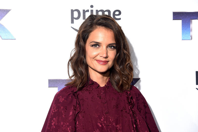 Katie Holmes Sinéad O'Connor, Sofia Richie, Shia LaBeouf, Karlie Kloss, David Chappelle, Mike Tyson, Bob Dylan, John Travolta, Isla Fisher, Orlando Bloom, Sharon Stone, Elizabeth Banks, Kate Capshaw, Jack Black, Ice Cube, Richard Gere, Sammy Davis, Jr., Alice Cooper, Julia Roberts, YoungBoy NBA, Oliver Stone, Elizabeth Taylor, George Harrison, David Bowie, Bettie Page, Sharmila Tagore, Connie Chung, Gary Busey, Tom Cruise, Katie Holmes, Ivanka Trump, Stephen Baldwin