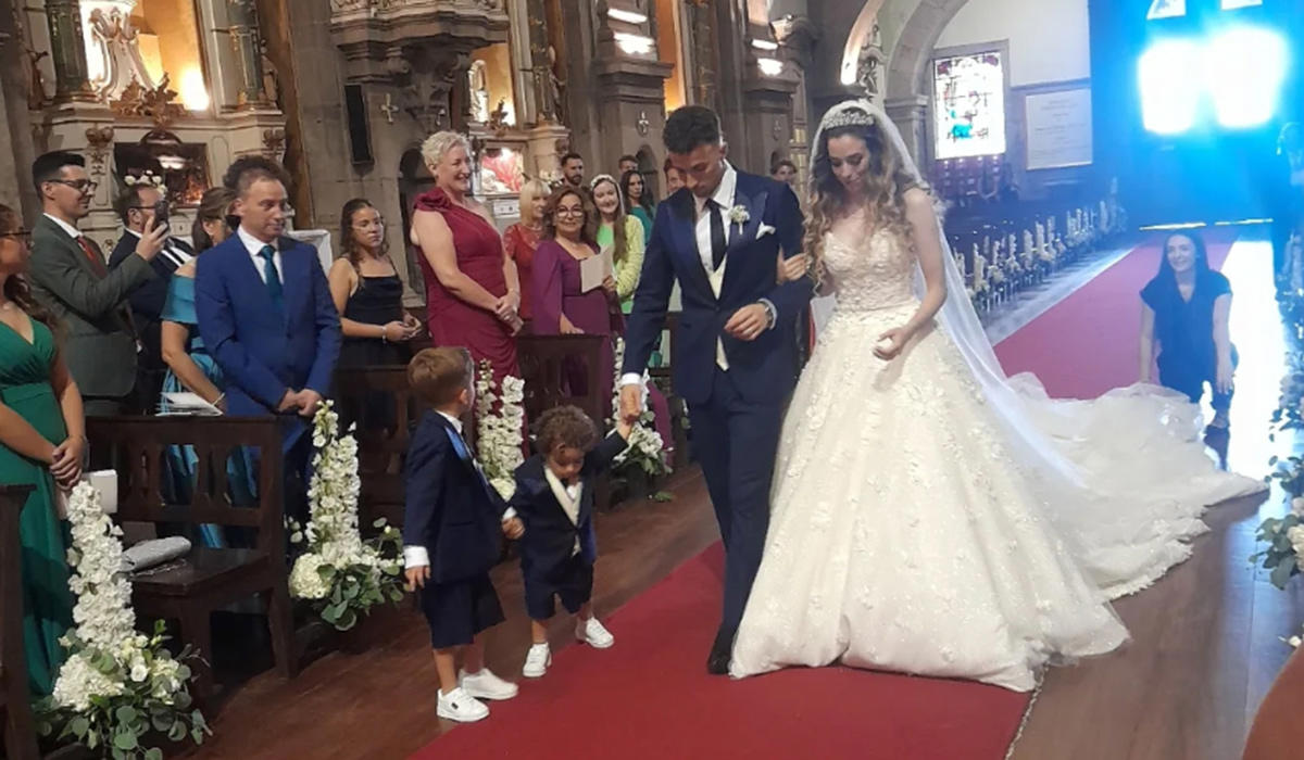 Childhood sweethearts, Their family, Saying 'I do', See more photos below:, You Might Also Like