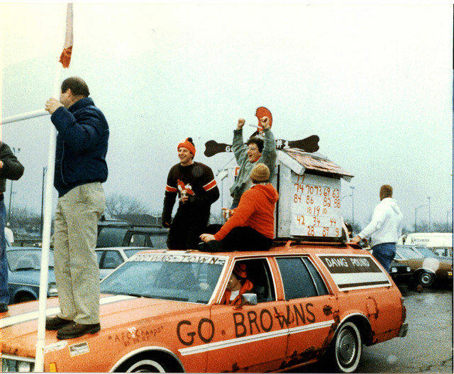 13. Going All Out for the Browns vs. Oilers Game (1988) 1. Pregaming Before ‘The Who’ Concert in Pittsburgh (Early 1980s), 2. Tailgating in a Full Suit at a Packers Game (Late 1970s), 3. Creatively Catching the All-Star Game in San Diego (1992), 4. Getting Hyped for Wrestlemania (1987), 5. New York Cosmos Fans Tailgating at Giants Stadium (1970s), 6. Tailgating at a ‘Genesis’ Concert, 7. Ringing in the Raiders’ Season Opener (1984), 8. Grilling at Milwaukee’s County Stadium (1977), 9. Throwing ‘Em Back at the Philadelphia Eagles Game (1983), 10. Tailgating at Shea Stadium After the Mets Won the World Series (1986), 11. Tailgating After a Dirt Bike Race Out in the Boondocks (1970s), 12. Tailgate Keg (1950s), 13. Going All Out for the Browns vs. Oilers Game (1988), 14. The Country Squire Was the Ultimate Picnic Ride (1960), 15. The Classiest Tailgate (1954), 16. There’s a Full Bar in the Trunk … (1980)