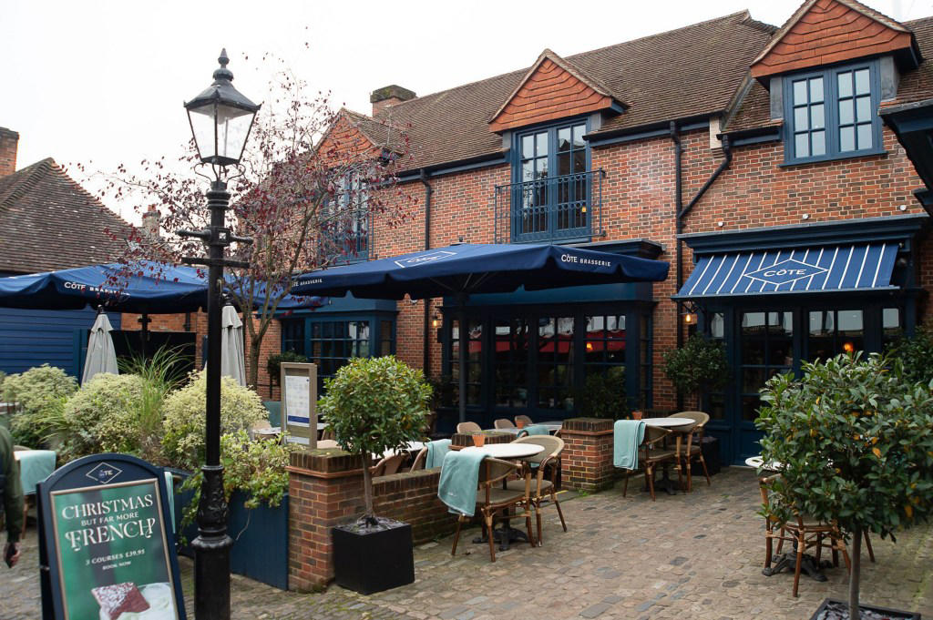 Much-loved restaurant chain ‘up for sale’ with concerns that 70 sites could close