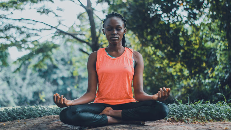 1. Poor Digestion, 2. Changes in Bowel Habits, 3. Skin Issues, 4. Frequent Fatigue &amp; Trouble Sleeping, 5. Migraines, 6. Extreme Food Cravings, 7. Unintentional Weight Loss or Gain, 8. Mood Swings, 9. Autoimmune Issues, 10. Food Allergies &amp; Sensitivities, 1. Practice Mindful Eating, 2. Limit Sugar, 3. Add Probiotics, 4. Drink Plenty of Water, 5. Exercise Daily, 6. Shop Smart, 7. Reduce Stress, 8. Get More Sleep, 9. Choose Fiber-Rich Foods, 10. Cut Back on Processed Snacks