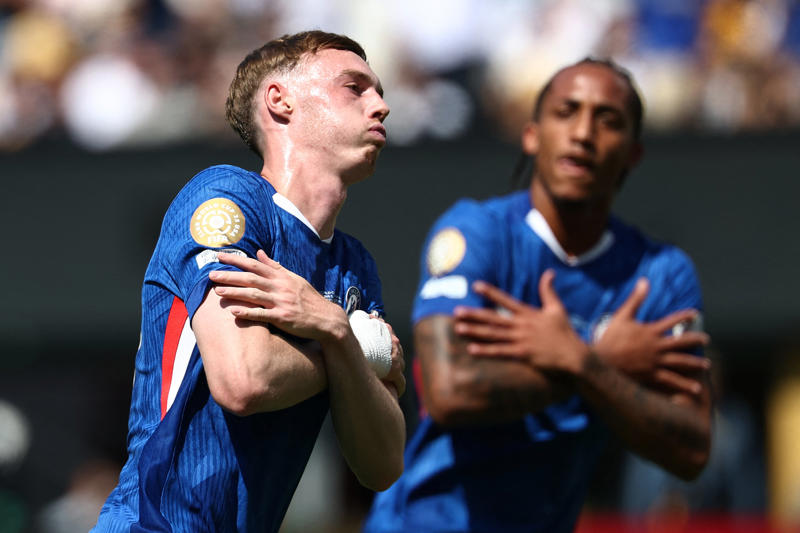 Chelsea v PSG - Club World Cup final updates, Chelsea 3-0 PSG, RED CARD! Joao Neves (PSG), Chelsea 3-0 PSG, Chelsea 3-0 PSG, Chelsea 3-0 PSG, Chelsea 3-0 PSG, Chelsea 3-0 PSG, Chelsea 3-0 PSG, Chelsea 3-0 PSG, Chelsea 3-0 PSG, Chelsea 3-0 PSG, Chelsea 3-0 PSG, Chelsea 3-0 PSG, Chelsea 3-0 PSG, Chelsea 3-0 PSG, Half-time: Chelsea 3-0 PSG, PSG's nuclear-style response hasn't come, Half-time: Chelsea 3-0 PSG, Half-time: Chelsea 3-0 PSG, Chelsea 3-0 PSG, GOAL! Chelsea 3-0 PSG (Joao Pedro, 43 min), Chelsea 2-0 PSG, Chelsea 2-0 PSG, Chelsea 2-0 PSG, The Cole Palmer show, Chelsea 2-0 PSG, GOAL! Chelsea 2-0 PSG (Palmer, 28 min), Cooling break, GOAL! Chelsea 1-0 PSG (Palmer, 22 min), Chelsea 0-0 PSG, Chelsea 0-0 PSG, Chelsea 0-0 PSG, Chelsea 0-0 PSG, Everyone thought that was in, Chelsea 0-0 PSG, Chelsea 0-0 PSG, Fans have turned up for the occasion, Chelsea 0-0 PSG, Kick-off! Chelsea 0-0 PSG, Chelsea v PSG – live, Donald Trump in the house for an American celebration, Chelsea v PSG – live, An extravagant pre-final ceremony, Chelsea’s Levi Colwill lauds ‘scary good’ team-mate Cole Palmer, Chelsea players train in the heat, Team news, Police on high alert in France for Club World Cup final, 🏆 Total prize pool, 💸 Participation payments (guaranteed), 💰 Performance bonuses (added to participation), 🏅 Maximum potential earnings, Club World Cup final results, How to watch the Club World Cup final, Chelsea v PSG - Club World Cup final