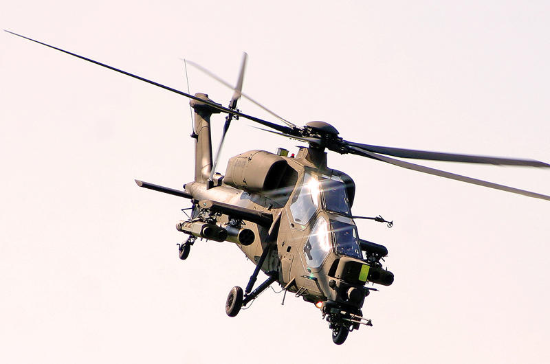 10: Eurocopter Tiger, 9: HAL Prachand, 8: Denel Rooivalk, 7: Agusta A129 Mangusta, 6: Chinese Aircraft Industries Group (CAIC) Z-10, 5: Kamov Ka-50/52 (NATO codename ‘Hokum’), 5: Kamov Ka-50/52, 4: Mil Mi-24/25/35 (NATO codename ‘Hind’), 3: Mil Mi-28 ‘Havoc’, 2: Bell AH-1Z Viper, 1: AH-64 Apache