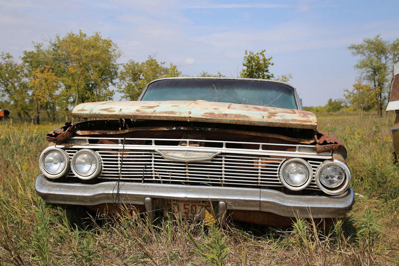 CHEVROLET IMPALA - 1961 MERCURY CUSTOM - 1953, ALFA ROMEO GIULIETTA SPIDER, RENAULT ALLIANCE CONVERTIBLE, PONTIAC - 1934, TOYOTA COROLLA - SR5, OLDSMOBILE VISTA CRUISER - 1974, CHEVROLET SEDAN DELIVERY, OLDSMOBILE 88 - 1956, MORRIS MINOR, CHEVROLET BEL AIR - 1959, PLYMOUTH SPECIAL DELUXE - 1949, CHEVROLET EL CAMINO - 1975, PONTIAC BONNEVILLE CONVERTIBLE - 1964, PONTIAC CATALINA - 1968, CHEVROLET - 1964, DODGE WAYFARER - 1950, BUICK RIVIERA, CADILLAC ELDORADO - 1977, FORD THUNDERBIRD - 1996, CHEVROLET MASTER DELUXE - 1939, CHEVROLET 210 - 1956, DODGE - 1937, AMGENERAL JEEP DJ - 1975, BUICK SPECIAL - 1939, CHEVROLET VEGA KAMMBACK, FORD - 1956, DODGE RV - 1974, FORD GALAXIE - 1957, CHEVROLET IMPALA - 1961, NASH AMBASSADOR - 1939, FORD COURIER - 1955, CHRYSLER NEWPORT - 1966, FORD THUNDERBIRD - 1963, CHEVROLET CORVETTE - C4, FORD GALAXIE 500 - 1973, CHRYSLER WINDSOR - 1959, INTERNATIONAL SCOUT, FORD GALAXIE - 1959, OLDSMOBILE 88 - 1968, CHRYSLER LEBARON - 1979, THE YARD