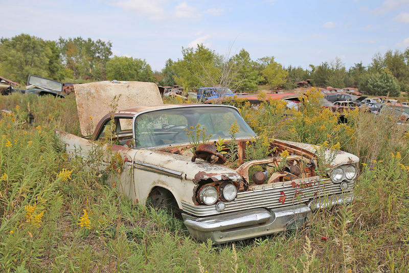 MERCURY CUSTOM - 1953, ALFA ROMEO GIULIETTA SPIDER, RENAULT ALLIANCE CONVERTIBLE, PONTIAC - 1934, TOYOTA COROLLA - SR5, OLDSMOBILE VISTA CRUISER - 1974, CHEVROLET SEDAN DELIVERY, OLDSMOBILE 88 - 1956, MORRIS MINOR, CHEVROLET BEL AIR - 1959, PLYMOUTH SPECIAL DELUXE - 1949, CHEVROLET EL CAMINO - 1975, PONTIAC BONNEVILLE CONVERTIBLE - 1964, PONTIAC CATALINA - 1968, CHEVROLET - 1964, DODGE WAYFARER - 1950, BUICK RIVIERA, CADILLAC ELDORADO - 1977, FORD THUNDERBIRD - 1996, CHEVROLET MASTER DELUXE - 1939, CHEVROLET 210 - 1956, DODGE - 1937, AMGENERAL JEEP DJ - 1975, BUICK SPECIAL - 1939, CHEVROLET VEGA KAMMBACK, FORD - 1956, DODGE RV - 1974, FORD GALAXIE - 1957, CHEVROLET IMPALA - 1961, NASH AMBASSADOR - 1939, FORD COURIER - 1955, CHRYSLER NEWPORT - 1966, FORD THUNDERBIRD - 1963, CHEVROLET CORVETTE - C4, FORD GALAXIE 500 - 1973, CHRYSLER WINDSOR - 1959, INTERNATIONAL SCOUT, FORD GALAXIE - 1959, OLDSMOBILE 88 - 1968, CHRYSLER LEBARON - 1979, THE YARD