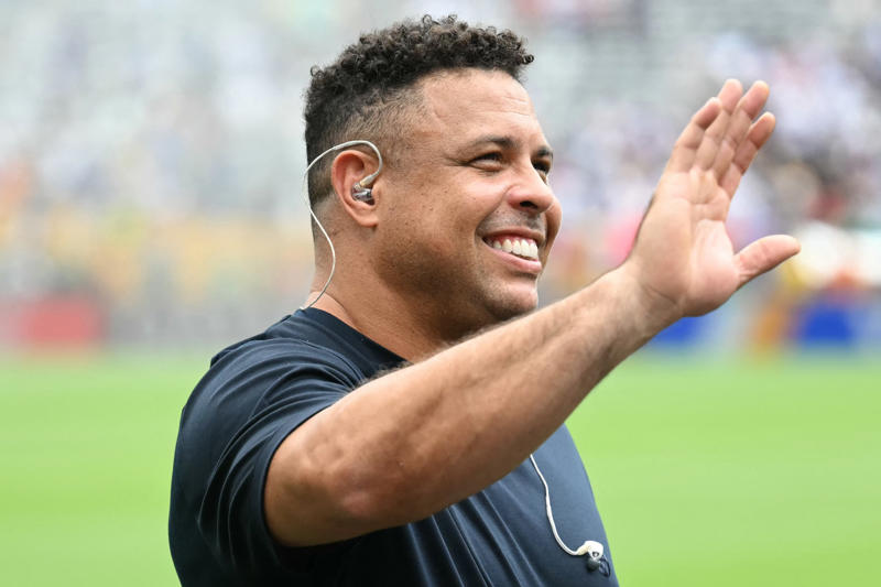 Chelsea vs PSG latest news, Full-time! Chelsea are world champions!, Chelsea 3-0 PSG, Chelsea 3-0 PSG, Chelsea 3-0 PSG, Dom Smith reports, Chelsea 3-0 PSG, Chelsea 3-0 PSG, Dom Smith reports, Chelsea 3-0 PSG, Chelsea 3-0 PSG, Chelsea 3-0 PSG, Chelsea 3-0 PSG, Chelsea 3-0 PSG, Dom Smith reports, Chelsea 3-0 PSG, Chelsea 3-0 PSG, Chelsea 3-0 PSG, Chelsea 3-0 PSG, Chelsea 3-0 PSG, Chelsea 3-0 PSG, Chelsea 3-0 PSG, Chelsea 3-0 PSG, Dom Smith reports, Chelsea 3-0 PSG, Chelsea 3-0 PSG, Chelsea 3-0 PSG, Chelsea 3-0 PSG, Second half!, Dom Smith reports, Dom Smith reports, Half-time!, Chelsea 3-0 PSG, Chelsea 3-0 PSG, Chelsea 3-0 PSG, Dom Smith reports, Chelsea 2-0 PSG, Chelsea 2-0 PSG, Chelsea 2-0 PSG, Dom Smith reports, Chelsea 2-0 PSG, Chelsea 2-0 PSG, Dom Smith reports, GOALLLLLLLLLLL!, Chelsea 1-0 PSG, Chelsea 1-0 PSG, Dom Smith reports, GOALLLLLLLL!, Dom Smith reports, Chelsea 0-0 PSG, Chelsea 0-0 PSG, Chelsea 0-0 PSG, Chelsea 0-0 PSG, Chelsea 0-0 PSG, Chelsea 0-0 PSG, Dom Smith reports, Chelsea 0-0 PSG, Chelsea 0-0 PSG, Chelsea 0-0 PSG, Chelsea 0-0 PSG, Kick-off, Dom Smith reports, Dom Smith reports, PSG team news in full, Chelsea team news in full, Chelsea XI, Head to head (h2h) history and results, Will Chelsea hold a Club World Cup trophy parade?, How much prize money have Chelsea won so far?, Chelsea vs PSG prediction, Predicted PSG XI, Early PSG team news, Predicted Chelsea XI, Early Chelsea team news, Where to watch Chelsea vs PSG