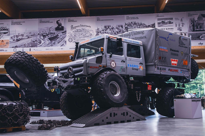Everybody loves a Unimog., Boehringer Unimog U6 Prototype, Unimog 70200/2010, Unimog U411, Unimog 2010 – Swiss Army, Unimog U416a, Unimog U5023, MB-Trac 1800 Intercooler, Unimog Chassis Cutaway, Unimog U402 – Klosters Fire Department, Brabus Unimog U500, Unimog U1650 Railroad Truck, Mini Unimogs, Unimog - Transformers, Unimog U406, Unimog UGE U530, Unimog U1300 L, Unimog U401, MB-Trac 700, Unimog U425, Unimog U404, Mercedes Zetros, Unimog UHE