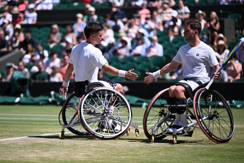 Wimbledon 2025: Women's singles final - Swiatek vs Anisimova, Cash and Glasspool clinch Wimbledon doubles title, Cash and Glasspool clinch Wimbledon doubles title, Men's doubles final in second-set tie-break, Boys doubles final on Court One, British duo level in second set of men's doubles final, Hewett and Reid beaten in wheelchair doubles final, British pair lead men's doubles final, Hewett and Reid edge towards second set, Cash and Glasspool make fast start on Centre, Hewett and Reid lose first set, Cash and Glasspool can make history, Order of play, Anisimova can become third American major champion of 2025, Swiatek closing in on hardest piece of career grand slam, Swiatek closing in on hardest piece of career grand slam, Swiatek closing in on hardest piece of career grand slam, Amanda Anisimova profile: The prodigy who quit tennis, Amanda Anisimova profile: The prodigy who quit tennis, Amanda Anisimova profile: The prodigy who quit tennis, Amanda Anisimova profile: The prodigy who quit tennis, Amanda Anisimova ready to face ‘inspiration’ Iga Swiatek in Wimbledon final, Sinner on facing Alcaraz tomorrow, Grigor Dimitrov provides injury update from hospital after Wimbledon heartbreak, Sinner overcomes injured Djokovic to book Alcaraz rematch in men's singles final, Day 13 order of play - Saturday 12 July