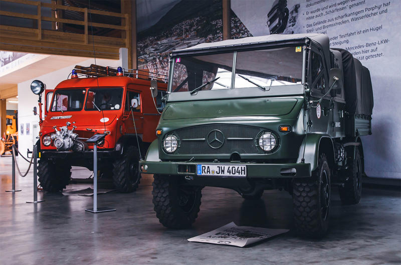 Everybody loves a Unimog., Boehringer Unimog U6 Prototype, Unimog 70200/2010, Unimog U411, Unimog 2010 – Swiss Army, Unimog U416a, Unimog U5023, MB-Trac 1800 Intercooler, Unimog Chassis Cutaway, Unimog U402 – Klosters Fire Department, Brabus Unimog U500, Unimog U1650 Railroad Truck, Mini Unimogs, Unimog - Transformers, Unimog U406, Unimog UGE U530, Unimog U1300 L, Unimog U401, MB-Trac 700, Unimog U425, Unimog U404, Mercedes Zetros, Unimog UHE