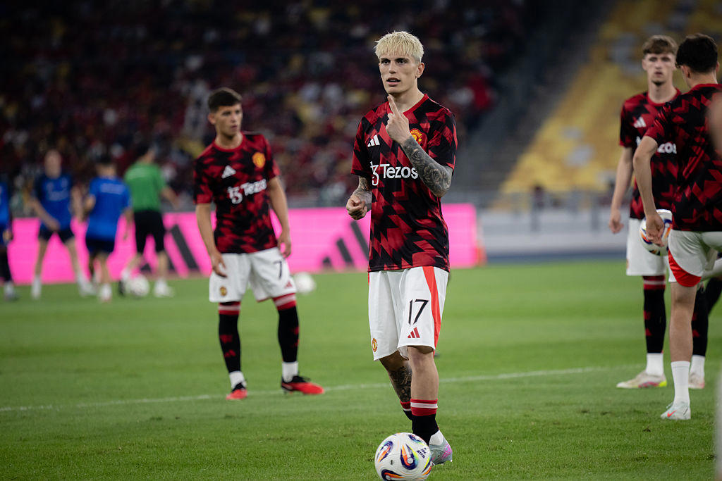 Latest transfer news headlines, Gyokeres update, Arsenal set to commence Nwaneri contract talks, DONE DEAL, Mosquera to Arsenal, Garnacho rejects Al Nassr move, West Ham target Liverpool duo, Spurs eye Esteve, Arsenal 'completing' Gyokeres move, Battle for Palhinha, Petrovic set for Bournemouth medical, Sunderland eye Ramsdale, Kiwior no longer part of Arteta's plans, Ferguson 'chooses' Roma, Bizot set for Villa, Arsenal set to commence Nwaneri contract talks, West Ham close in on new signing, Arsenal 'setback' in Gyokeres pursuit, Arsenal to Madueke update, Man Utd braced for Barca approach for Rashford, Spurs hope over Gibbs-White, Arsenal target Gyokeres as part of TRIPLE deal, Fenerbahce rule out move for Spurs midfielder, Garnacho rejects Al Nassr move, Totteham latest on Gibbs-White, Benfica target cut-price Joao Felix deal, Chelsea set Nkunku price, PSG want Fulham ‘crown jewel’, Carroll in shock Dagenham and Redbridge move, Arsenal and Chelsea move for Barcelona midfielder, Man Utd eye shock move for Chelsea star, Arsenal work on fresh Gyokeres deal, Konate rejects new Liverpool deal, What next for Gyokeres?, Gibbs-White absent from Forest friendly, DONE DEAL, Sporting issue Gyokeres statement, Kudus explains Spurs decision, Elanga excited after completing Newcastle transfer, Gyokeres update, Henderson to join Brentford, Zubimendi straight down to business, Mosquera returns to training, Wissa bid rejected, Spurs remain interested, Rodrygo asking price, Gittens shirt number theory, Nwaneri contract latest, DONE DEAL, Eze absence explained, Man Utd could hijack Galatasaray's Osimhen talks, Tottenham still hopeful over Gibbs-White deal, Newcastle prepare opening Gallagher bid, Mbeumo expected to join Man Utd next week, Grealish declares love for Man City, Bissouma tells Tottenham he wants to stay, Real Madrid weigh up huge bid for Liverpool star, Madueke lands back in England ahead of Arsenal medical, Chelsea offered hope over Donnarumma deal, Douglas Luiz wants Tottenham move as West Ham lodge loan bid, Man City join race for £34m-rated Wesley, Spurs expect Romero to stay this summer, Jackson is not untouchable at Chelsea, Juve agree fee for Sancho, Man Utd in talks over double midfielder deal, Tottenham still hopeful over Gibbs-White, Arsenal to make Eze bid, Madueke set for Arsenal medical, Gyokeres to Arsenal deal 'absolutely on', Maresca confirms Madueke deal, Arsenal eye Eze alternative, Newcastle sign Elanga, Gyokeres due back at Sporting, Real sell one more, Real considering huge bid for Liverpool star, Petrovic deal agreed, Woltemade offer knocked back, Liverpool considering Gordon, Bayern make Diaz offer, Liverpool to open Ekitike talks, Benfica want 50% of Felix, Antony nearing Man Utd exit, Bissouma to Fener?, United ready to gazump Gala, Jackson not untouchable, Propper set for Twente return, Rohl set for stunning Sheff Wednesday comeback, Aubameyang in line for Marseille return, Rodrygo to Arsenal update, Munoz 'open' to Crystal Palace exit, Madueke medical, Chelsea in advanced talks for £25m deal