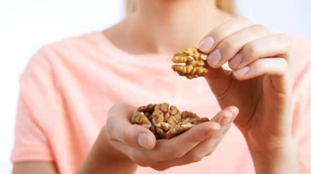 Boosts cognitive health , Stabilise blood sugar levels, Regulate heart health , Aids weight loss , Promote healthy ageing