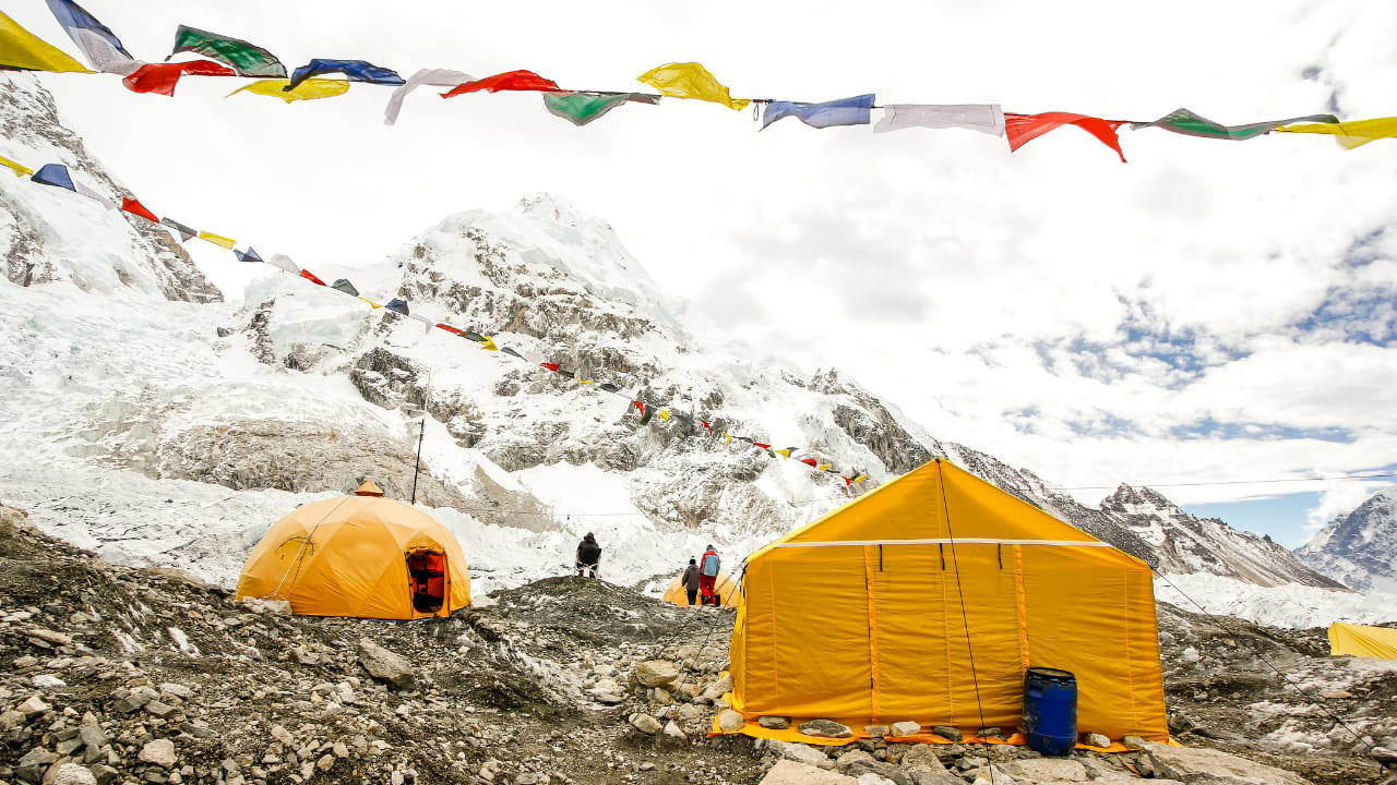 9. MOUNT EVEREST BASE CAMP, NEPAL: For trekkers and climbers, the journey to Everest Base Camp is as rewarding as the destination itself. Surrounded by the towering Himalayas and colorful prayer flags fluttering in the wind, the views are both humbling and spiritually uplifting. 1. SANTORINI, GREECE: Famous for its whitewashed buildings and cerulean-domed churches, Santorini offers one of the most iconic sunsets in the world. Perched on volcanic cliffs overlooking the Aegean Sea, Oia village becomes a golden dream as the sun dips below the horizon. It’s no wonder this island is a top romantic getaway., 2. BANFF NATIONAL PARK, CANADA: Nestled in the Canadian Rockies, Banff National Park is a paradise for nature lovers. The turquoise waters of Lake Louise and Moraine Lake, surrounded by snow-capped peaks and alpine forests, offer picture-perfect scenery in every season., 3. MACHU PICCHU, PERU: One of the Seven Wonders of the World, Machu Picchu sits 7,970 feet above sea level in the Andes Mountains. The ancient Incan city is shrouded in mist and mystery, offering panoramic views of lush green peaks and dramatic valleys that leave travelers in awe., 4. THE GRAND CANYON, USA: A UNESCO World Heritage Site, the Grand Canyon is a geological marvel carved by the Colorado River over millions of years. Its layered red rock formations and expansive vistas are best viewed from the South Rim or via a scenic helicopter tour., 5. FIORDLAND NATIONAL PARK, NEW ZEALAND: Home to the stunning Milford Sound, Fiordland is a pristine wilderness of dramatic fjords, waterfalls, and towering cliffs. Whether you explore it by boat, kayak, or hiking trail, every angle reveals a new jaw-dropping view., 6. TROLLTUNGA, NORWAY: This epic cliff jutting out over a stunning lake in Norway offers one of the most adventurous viewpoints in the world. After a challenging hike, you’re rewarded with panoramic views of snow-covered mountains and deep blue fjords that stretch for miles., 7. VICTORIA FALLS, ZAMBI: Known as “The Smoke That Thunders,” Victoria Falls is one of the largest and most spectacular waterfalls on Earth. During the rainy season, the sheer volume of water creates a mist that can be seen from miles away, adding to the wonder of this natural marvel., 8. PETRA, JORDAN: Carved into rose-colored rock, Petra is an archaeological wonder and a photographer’s dream. The sight of the Treasury emerging from narrow sandstone canyons (Siq) is nothing short of breathtaking, especially at sunrise or by candlelight during Petra by Night., 9. MOUNT EVEREST BASE CAMP, NEPAL: For trekkers and climbers, the journey to Everest Base Camp is as rewarding as the destination itself. Surrounded by the towering Himalayas and colorful prayer flags fluttering in the wind, the views are both humbling and spiritually uplifting., 10. ANTELOPE CANYON, USA: Located in Arizona, Antelope Canyon is a slot canyon known for its smooth, wave-like sandstone walls. When sunlight beams down into the narrow crevices, it creates an ethereal play of light and shadow that feels like stepping into another world.
