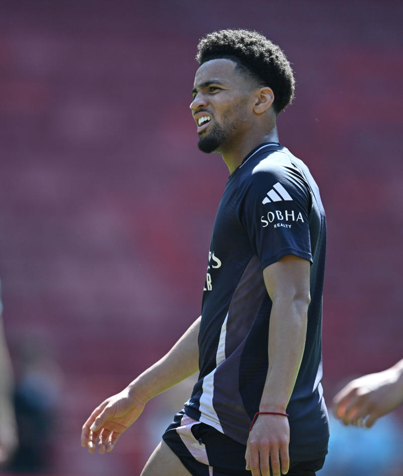 Latest transfer news headlines, Done deal!, Mosquera to complete Arsenal move, Bayern consider Arsenal duo, Done deal!, No breakthrough in Vinicius talks, Liverpool turn focus to new striker, Arsenal could wait for further signings, Liverpool to enter Mateta race, West Ham consider Elliott move, Mosquera set for Arsenal medical, Chelsea still interested in Garnacho, Fenerbahce keen on Rashford, Gyokeres to Arsenal in danger?, Gunners set to turn to Eze, Man Utd make Tolisso enquiry, Sneijder Jr signs first pro deal, Bakayoko set for Bundesliga, Race on for Rios, Mosquera confirms Valencia exit, Porto interested in Taylor, Cairney pens new Fulham contract, Ter Stegen not in Flick plans, PSG join Real in race for Liverpool star, Mbeumo returns to Brentford training, Jesus appointed new Al-Nassr manager, More on Ekitike, Fernandez joins Madrid, Newcastle lodge Ekitike bid, Milan announce Modric, Mamardashvili reacts to 'special' Liverpool debut, Forest lodge complaint over Spurs' Gibbs-White approach, Coventry due millions in Gyokeres sell-on fees, Modric takes AC Milan No14 after medical, Brentford see Hutchinson as Mbeumo replacement, Kudus risks Hammers fans wrath, Leicester and QPR agree compensation over Cifuentes, Eze to Arsenal latest with Gyokeres and Mosquera deals close, Sunderland and West Ham vying for Leicester playmaker, United preparing £26m bid for Colombian midfielder, Sesko's agent contacts four Premier League suitors, Villa loan full-back to Leipzig again, Petrovic has Bournemouth medical today, Liverpool want more than £45m for Konate, Forest target chooses RB Leipzig, Brentford could replace Mbeumo with Hutchinson, Madueke completes Arsenal move, Who are the Premier League's big spenders so far?, Liverpool eyeing big Vini Jr bid, Newcastle and Man Utd lead Ekitike race, Darren Fletcher to lead United U18s, Gyokeres to Arsenal latest, Liverpool meet with Mateta, Madueke having Arsenal medical today, Rashford rejects Saudi move, Arsenal 'increasingly confident' of Nwaneri extension, Al Hilal want Watkins, Vlahovic to snub United for AC Milan, Gibbs-White back at Forest, Arsenal agree Mosquera deal, Bayern could target £20m Trossard, £19m West Ham centre-back target flies to London, Garnacho excluded from United pre-season squad, Travers medical today, DONE DEAL, Arsenal eye Eze deal, Gibbs-White set for Forest return, Arsenal working on Mosquera deal, Neom SC to sign Xhaka, Chelsea prize money, Gyokeres update, Arsenal set to commence Nwaneri contract talks, DONE DEAL, Mosquera to Arsenal, Garnacho rejects Al Nassr move, West Ham target Liverpool duo, Spurs eye Esteve, Arsenal 'completing' Gyokeres move, Battle for Palhinha, Petrovic set for Bournemouth medical, Sunderland eye Ramsdale, Kiwior no longer part of Arteta's plans, Ferguson 'chooses' Roma, Bizot set for Villa, Arsenal set to commence Nwaneri contract talks, West Ham close in on new signing, Arsenal 'setback' in Gyokeres pursuit, Arsenal to Madueke update, Man Utd braced for Barca approach for Rashford, Spurs hope over Gibbs-White, Arsenal target Gyokeres as part of TRIPLE deal, Fenerbahce rule out move for Spurs midfielder, Garnacho rejects Al Nassr move, Totteham latest on Gibbs-White, Benfica target cut-price Joao Felix deal, Chelsea set Nkunku price, PSG want Fulham ‘crown jewel’
