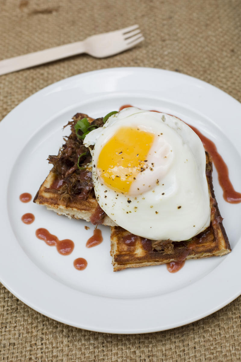 Les 2 Garçons, Paulette, Maison François, Casse-Croûte, Bouchon Racine , 64 Goodge Street, La Poule au Pot, The French House, Chez Bruce, Le Colombier, 40 Maltby Street, Bistro Freddie, Gauthier Soho, Galvin Bistrot & Bar, L’Escargot, Josephine Bistro, Chelsea, La Petite Maison, Alain Ducasse at The Dorchester