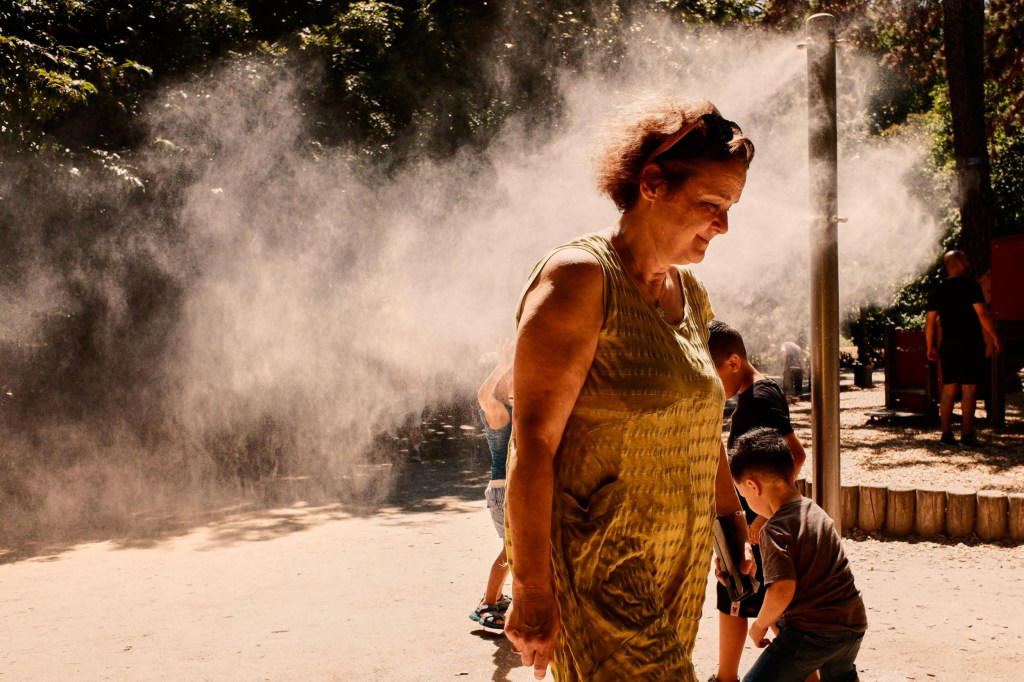 Scorching 40°C temperatures ‘will soon become the new normal for the UK’