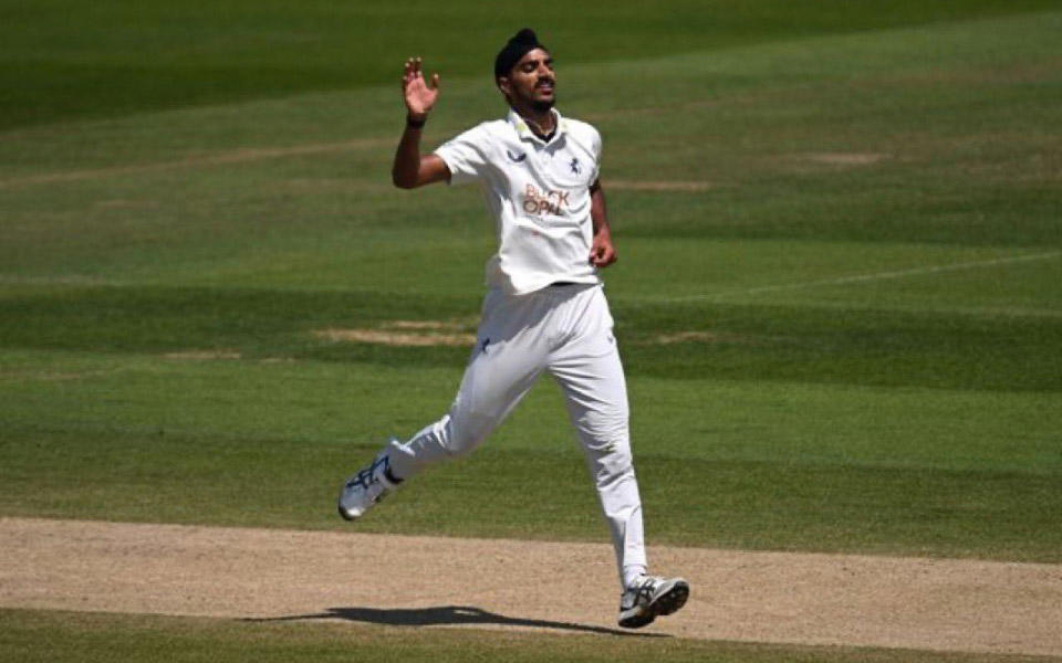 2. Arshdeep Singh When is ENG vs IND 4th Test Match?, England is leading the series, 4 Players of team India are injured, 4. Rishabh Pant, 3. Akash Deep, 2. Arshdeep Singh, 1. Nitish Kumar Reddy, 4 Pakistani cricketers who cheated on their wives