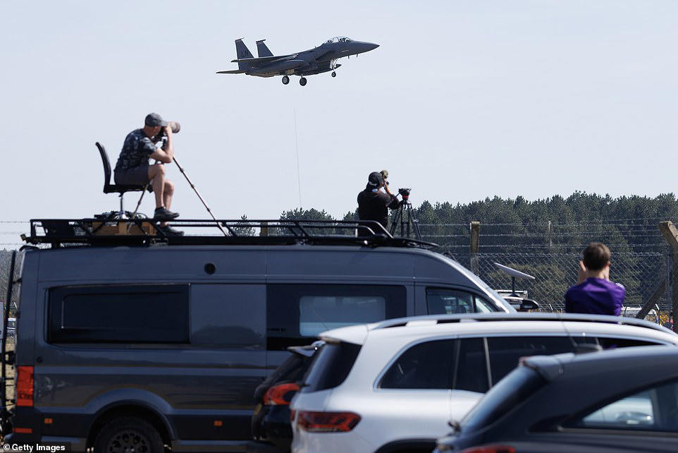 Report: EU will make UK pay to join £130B defence fund